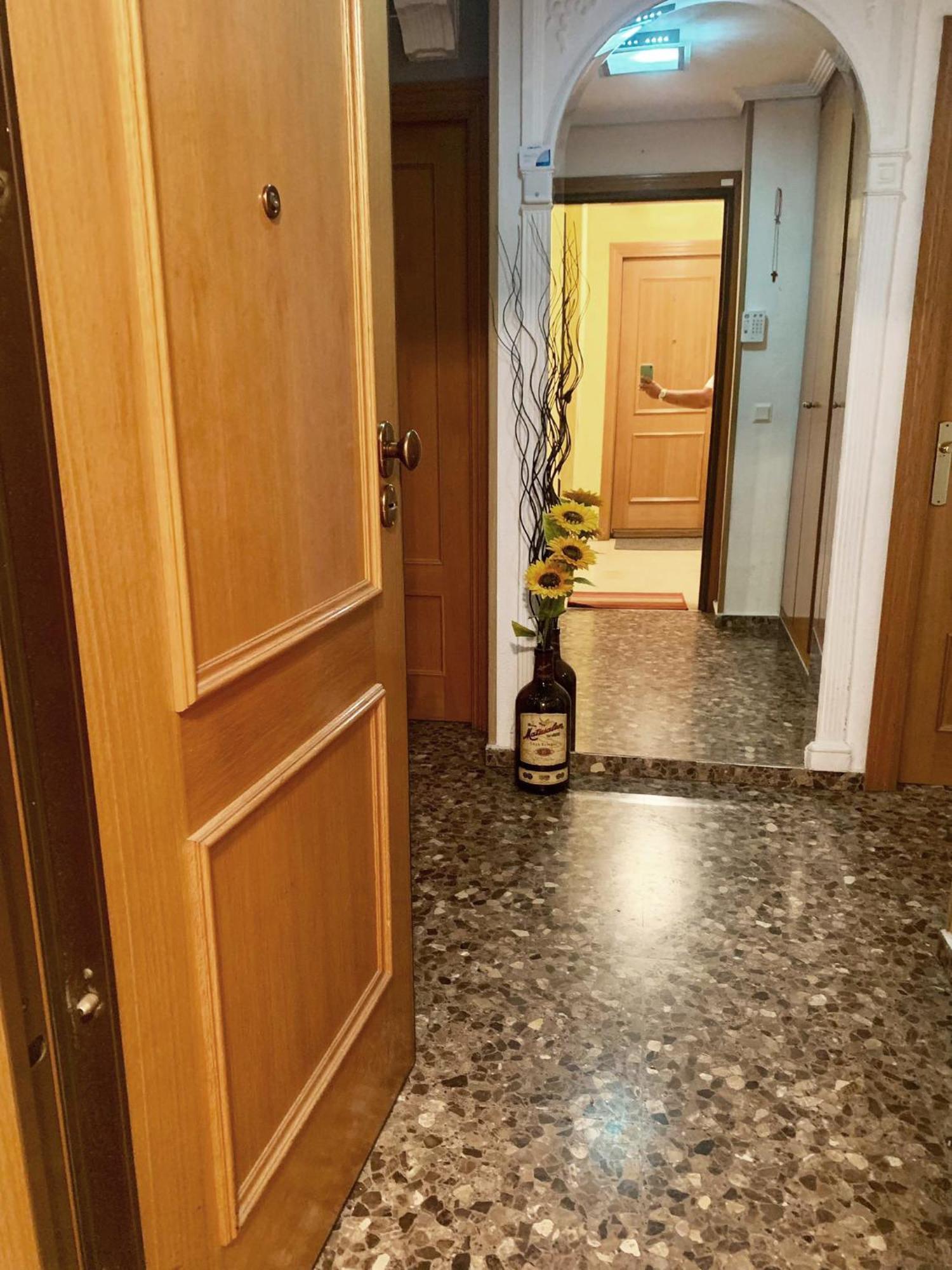 Apartamento Compartido Con Vista Al Puerto Valencia Lägenhet Exteriör bild